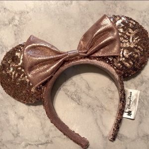 Disney Parks Original Rose Gold Minnie Ears